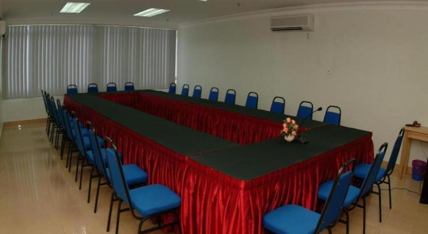 Li Hua Hotel Bintulu Dış mekan fotoğraf