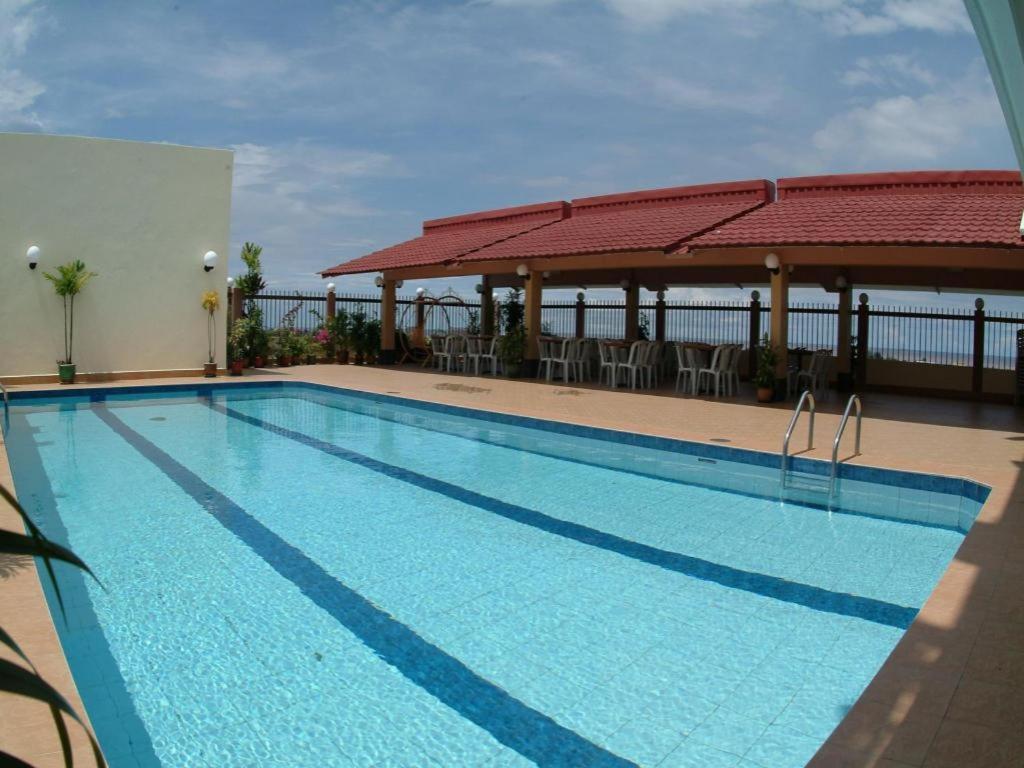 Li Hua Hotel Bintulu Dış mekan fotoğraf